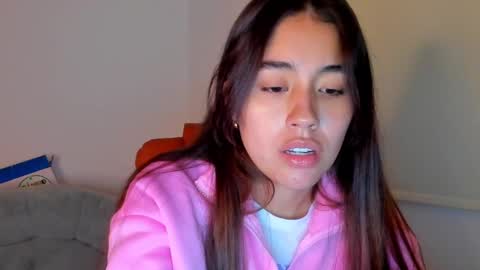 Snapshot of ariamontgomeryyy chatting on 02/04/25, 08:46 Aria Montgomery online show from 02/04/25, 08:46