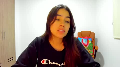 Snapshot of ariamontgomeryyy chatting on 03/01/25, 08:45 Aria Montgomery online show from 03/01/25, 08:45