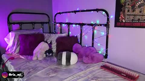 Snapshot of ariamoonlight chatting on 03/13/26, 12:45 online show from 03/13/26, 12:45