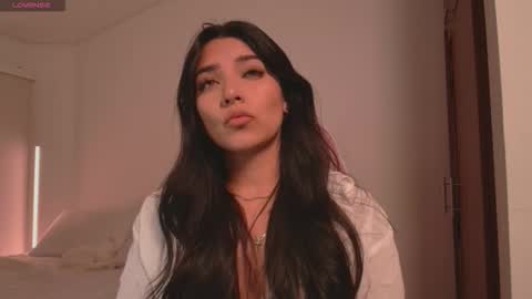 Snapshot of ariana_bae_ chatting on 02/06/26, 11:41 online show from 02/06/26, 11:41