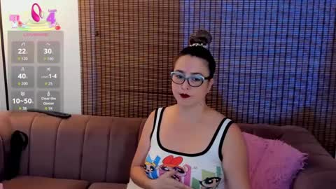 Ariana Cruz online show from 09/14/25, 12:59