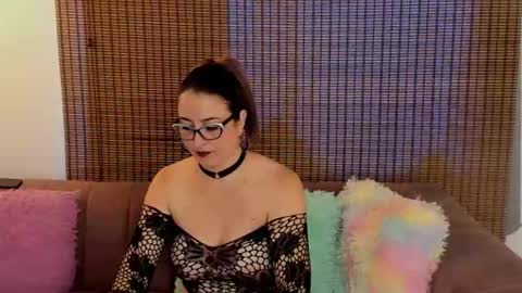 Ariana Cruz online show from 04/26/26, 01:09