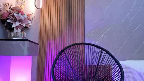 Ariana online show from 03/09/25, 12:42