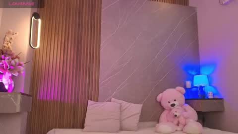Ariana online show from 06/09/26, 12:39