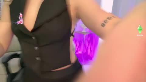 Ariana online show from 01/15/26, 02:32