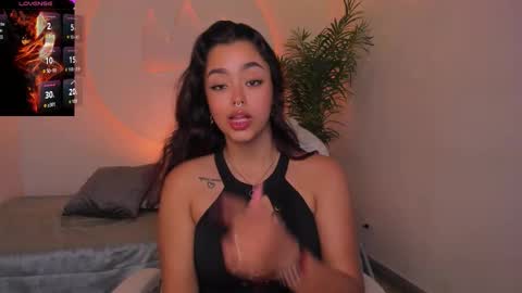 Ariana  online show from 11/30/25, 02:15