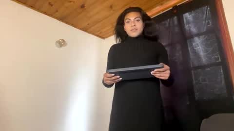 Snapshot of ariana_rodriguez_ chatting on 06/04/26, 08:26 Ariana Rodriguez trans Girl online show from 06/04/26, 08:26