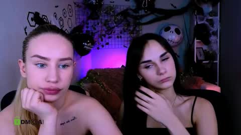 ariana_ross7 online show from 10/21/25, 07:14