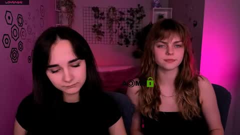 ariana_ross7 online show from 06/06/26, 07:29