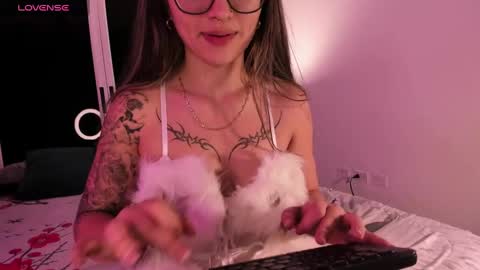 Ari online show from 02/16/25, 03:15