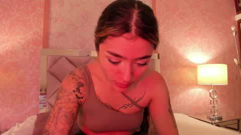 Ari online show from 12/03/25, 03:14