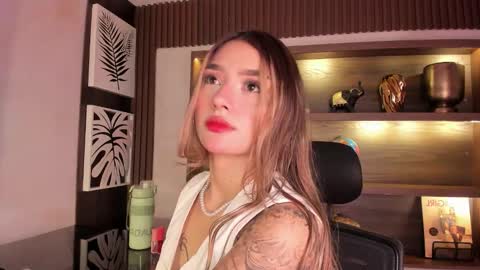 Snapshot of ariana_villada chatting on 02/22/26, 03:29 Ari online show from 02/22/26, 03:29