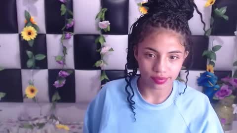 arianaa tompsoon online show from 01/04/25, 05:58