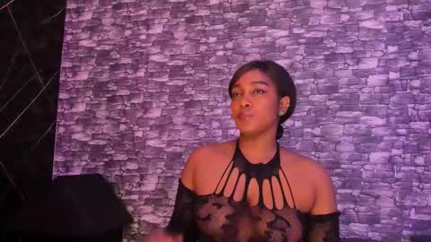 Snapshot of arianaablack chatting on 02/08/26, 12:30 Ariana online show from 02/08/26, 12:30