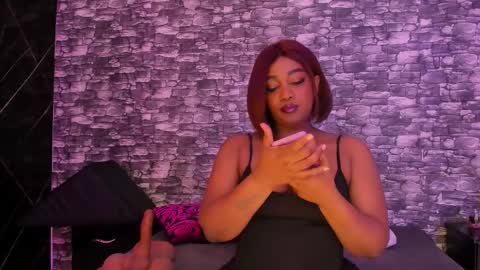 Snapshot of arianaablack chatting on 03/03/26, 12:33 Ariana online show from 03/03/26, 12:33