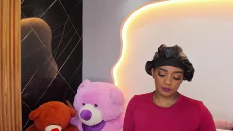 Snapshot of arianaablack chatting on 04/14/26, 12:22 Ariana online show from 04/14/26, 12:22