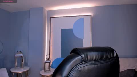 Ariana Dumont online show from 10/15/25, 11:43