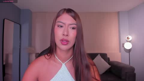 Snapshot of arianadumont chatting on 05/28/26, 11:07 Ariana Dumont online show from 05/28/26, 11:07