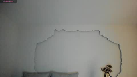 Snapshot of arianadumont chatting on 06/18/26, 11:25 Ariana Dumont online show from 06/18/26, 11:25