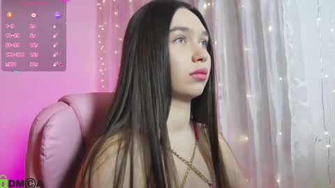 Snapshot of arianahot777 chatting on 02/07/25, 10:52 arianahot777 online show from 02/07/25, 10:52