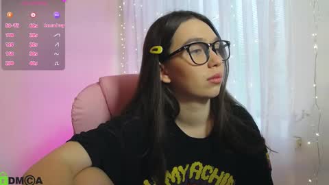 Snapshot of arianahot777 chatting on 02/12/25, 06:40 arianahot777 online show from 02/12/25, 06:40