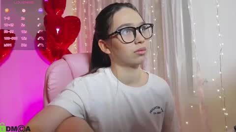 Snapshot of arianahot777 chatting on 02/18/25, 07:41 arianahot777 online show from 02/18/25, 07:41