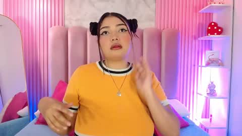Snapshot of arianarougee chatting on 05/22/26, 11:27 ArianaRougee online show from 05/22/26, 11:27