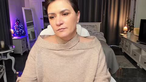 Ana online show from 12/14/24, 09:29