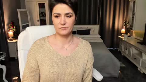 Ana online show from 01/12/25, 12:55