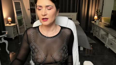 Ana online show from 01/27/25, 02:46