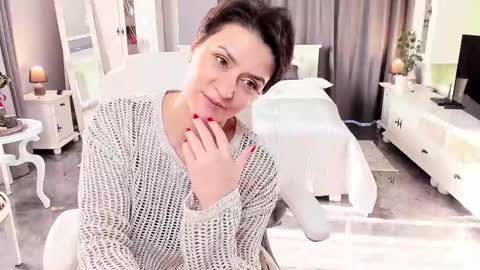 Ana online show from 03/10/25, 01:21