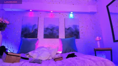 Ari  online show from 09/17/25, 12:51