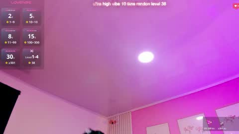 Snapshot of arianawest_ chatting on 05/02/26, 12:43 arianawest_ online show from 05/02/26, 12:43