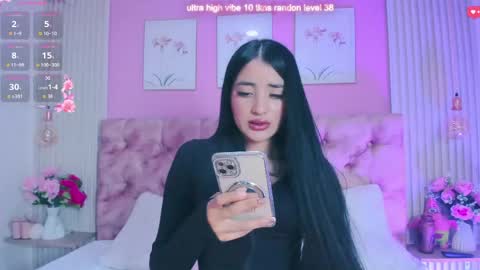 Snapshot of arianawest_ chatting on 06/01/26, 02:52 arianawest_ online show from 06/01/26, 02:52
