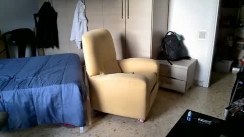 Snapshot of ariancock chatting on 02/26/25, 04:35 Banana online show from 02/26/25, 04:35