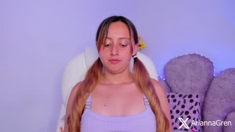 Snapshot of arianna_gren chatting on 02/05/25, 08:35 Arianna online show from 02/05/25, 08:35