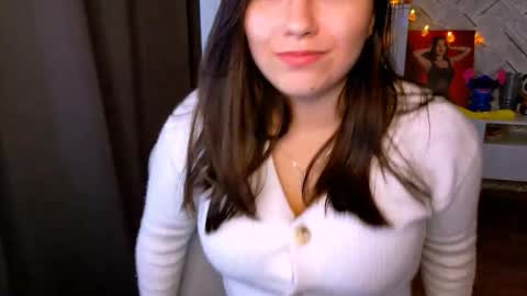 Snapshot of arianna_grend chatting on 09/15/25, 12:27 Arianna online show from 09/15/25, 12:27