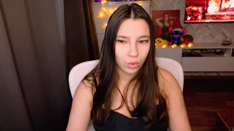 Snapshot of arianna_grend chatting on 01/06/26, 01:26 Arianna online show from 01/06/26, 01:26