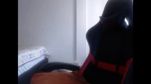 ariannaloovel online show from 01/02/25, 06:56