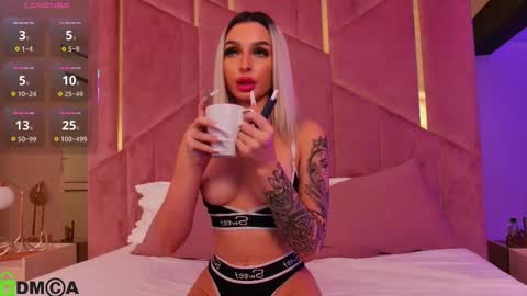 Arianna online show from 10/18/25, 06:41