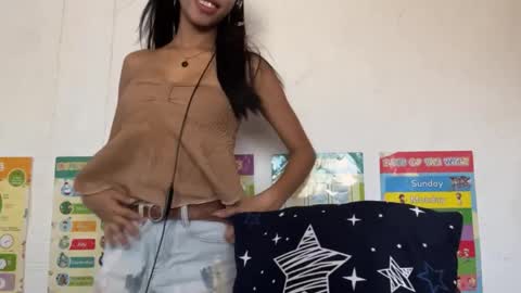 Snapshot of ariannaramm chatting on 05/12/26, 03:03 Mila online show from 05/12/26, 03:03