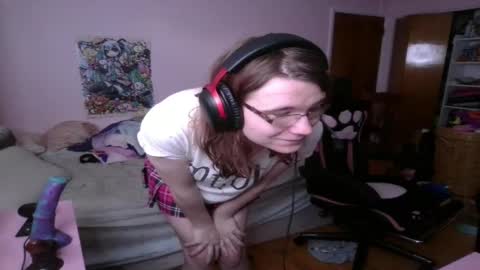 Ariathebrat online show from 04/24/26, 09:17