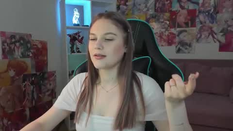 Aria online show from 09/22/25, 05:59