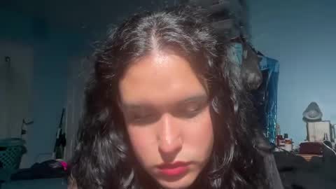 Aria online show from 12/05/24, 05:59