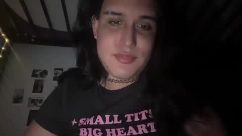 Aria online show from 11/12/25, 07:42