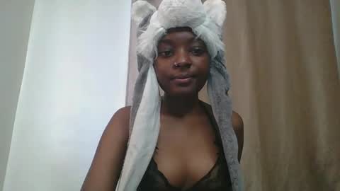Tight pussy online show from 04/25/26, 05:21