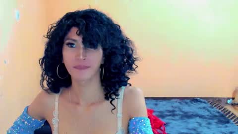 Snapshot of ariba_aribats chatting on 12/31/24, 02:51 VAL online show from 12/31/24, 02:51