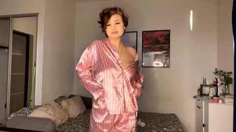 Snapshot of aricacolgrove chatting on 10/29/25, 01:46 La online show from 10/29/25, 01:46