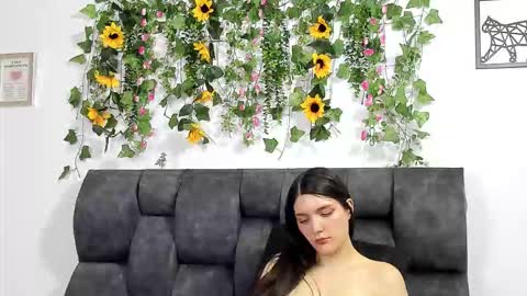 Snapshot of aricollins chatting on 02/21/26, 04:35 aricollins online show from 02/21/26, 04:35