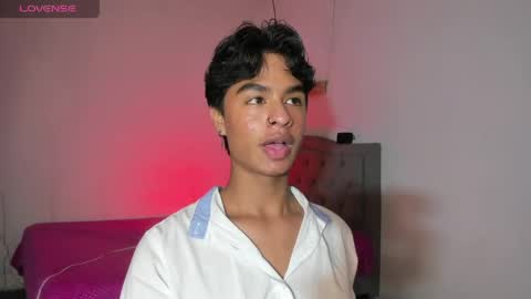 ariel_adan online show from 05/12/26, 11:13
